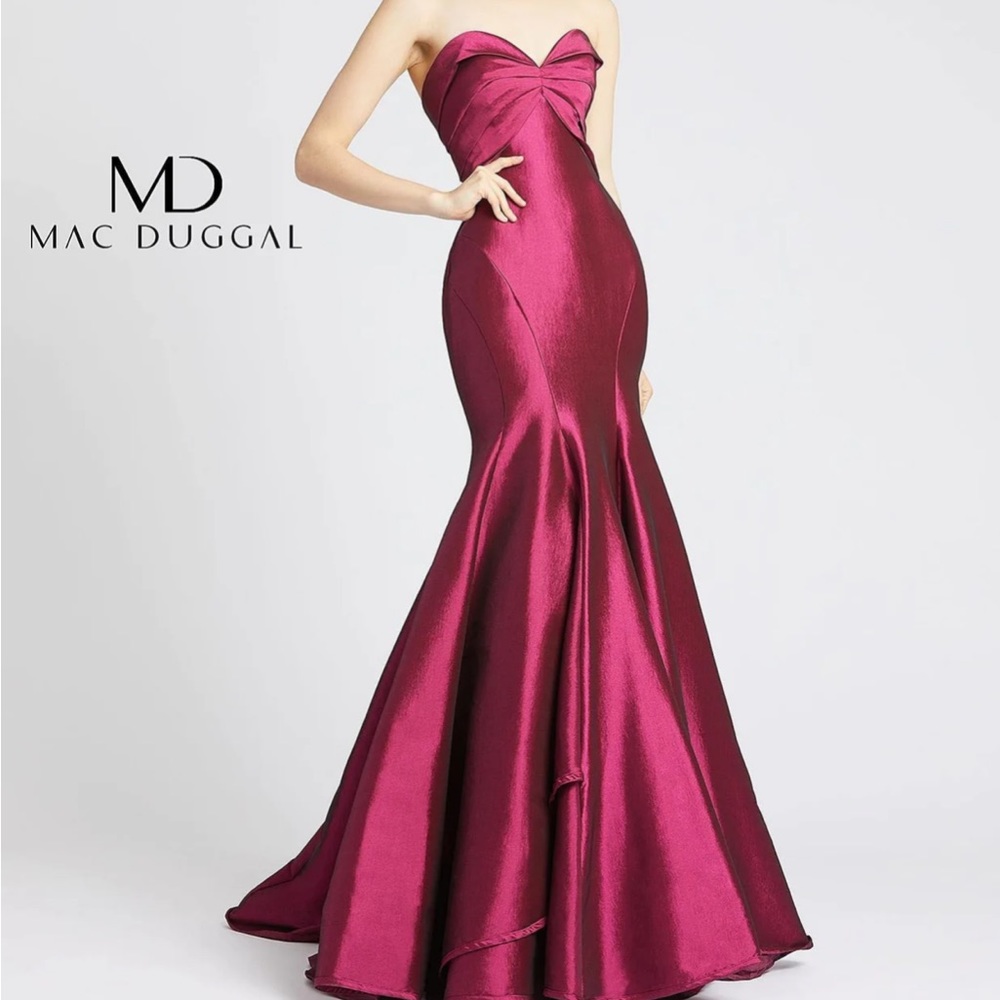 😍♥️Gorgeous Mac Duggal Strapless Taffeta Trumpet Gown ♥️😍